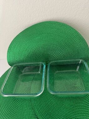 2 Pyrex #8704 Clear Glass 4 Cup Square Baking Dishes